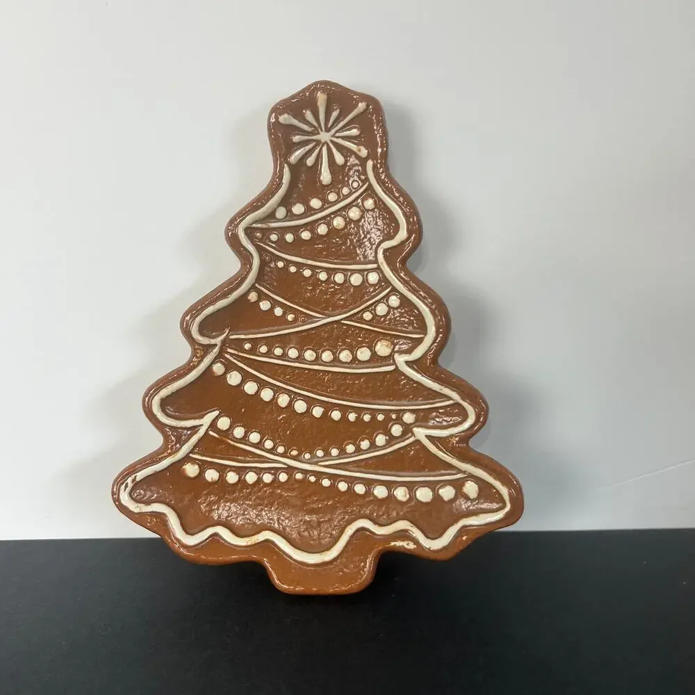 Pottery Barn Gingerbread Christmas Holiday Tree Platter 12 in. NEW Serving Plate